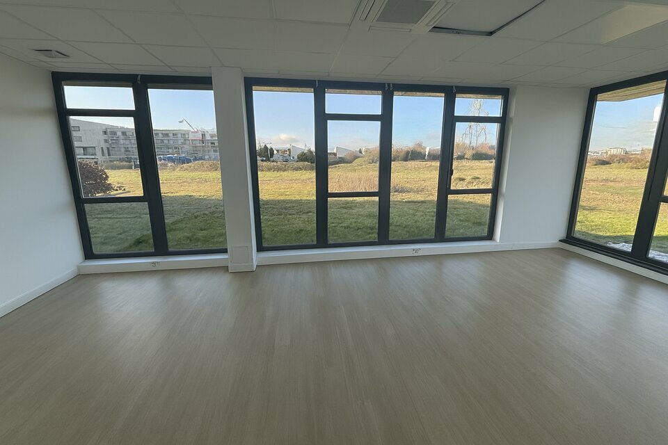 ARROW REIMS LOCATION-BUREAUX-TINQUEUX-51