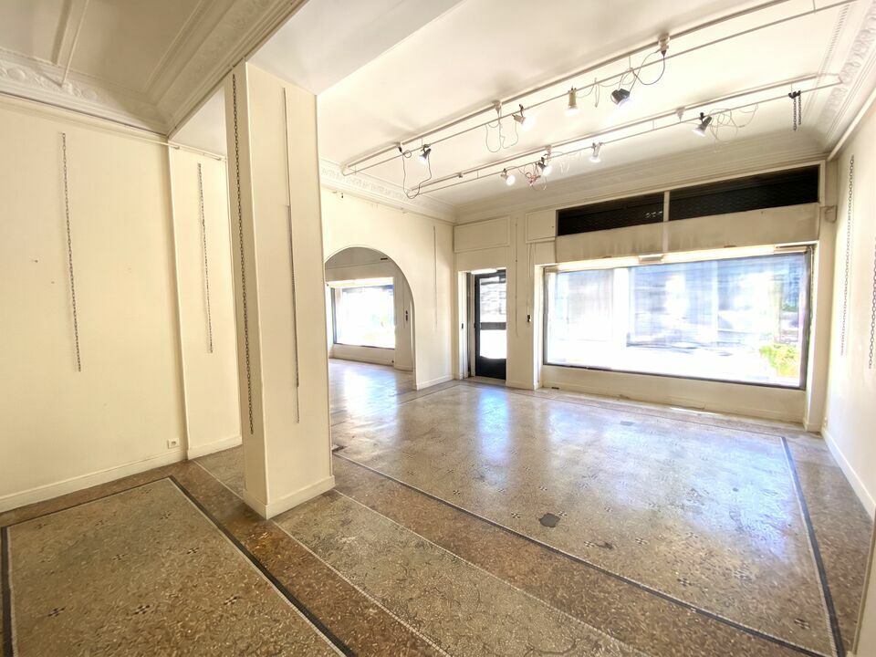 AZUREA COMMERCES   ENTREPRISES LOCATION-LOCAL COMMERCIAL-NICE-06