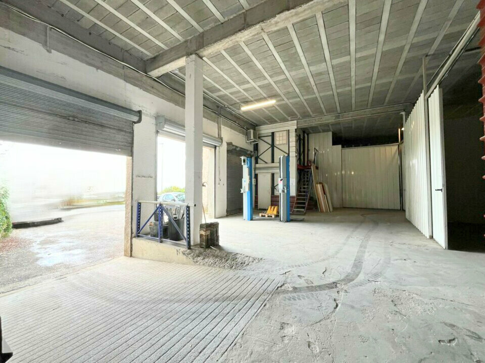 AZUREA COMMERCES   ENTREPRISES VENTE-ENTREPOT-CARROS-06