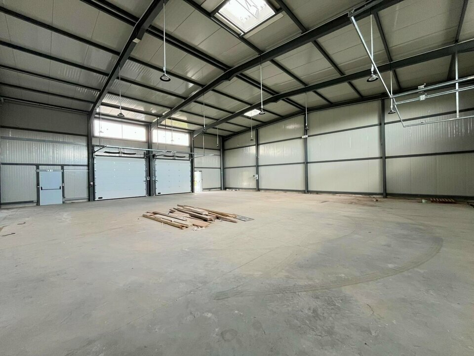 AZUREA COMMERCES   ENTREPRISES LOCATION-ENTREPOT-LES_ARCS-83