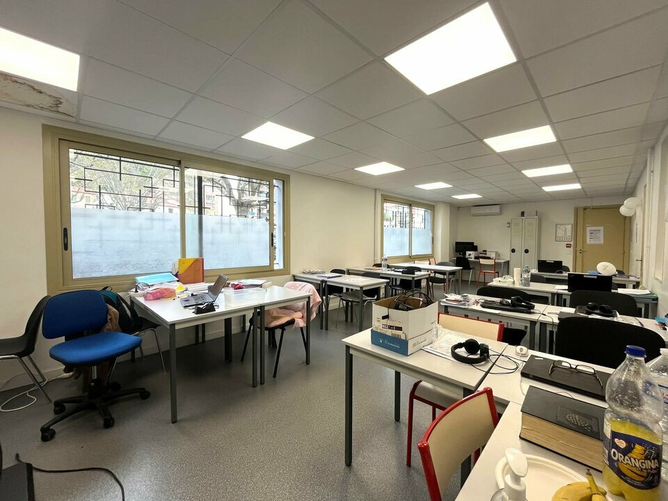 AZUREA COMMERCES   ENTREPRISES LOCATION-BUREAUX-CAGNES_SUR_MER-06