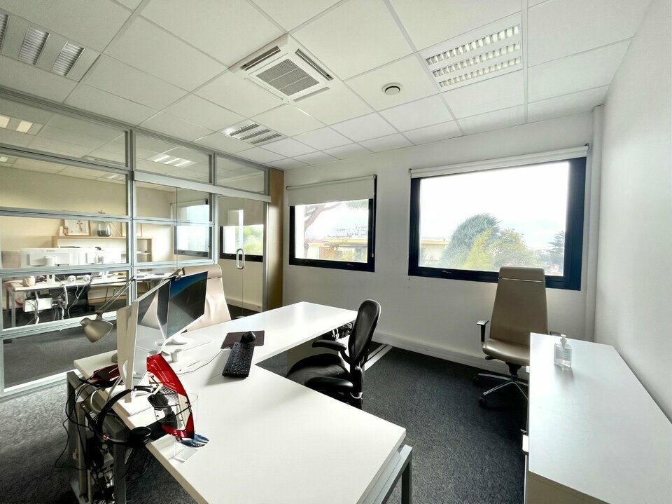 AZUREA COMMERCES   ENTREPRISES VENTE-BUREAUX-CAGNES_SUR_MER-06