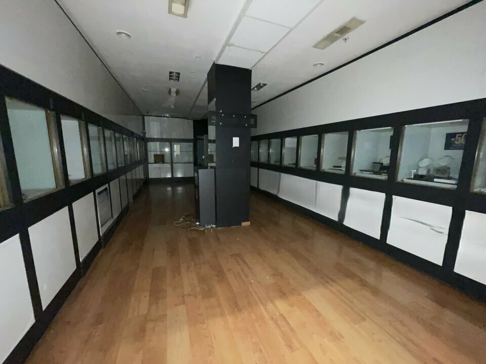 AZUREA COMMERCES   ENTREPRISES LOCATION-LOCAL COMMERCIAL-NICE-06