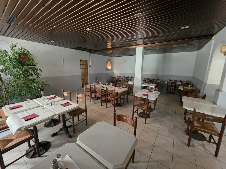 AZUREA COMMERCES   ENTREPRISES LOCATION-LOCAL COMMERCIAL-SAINT_LAURENT_DU_VAR-06