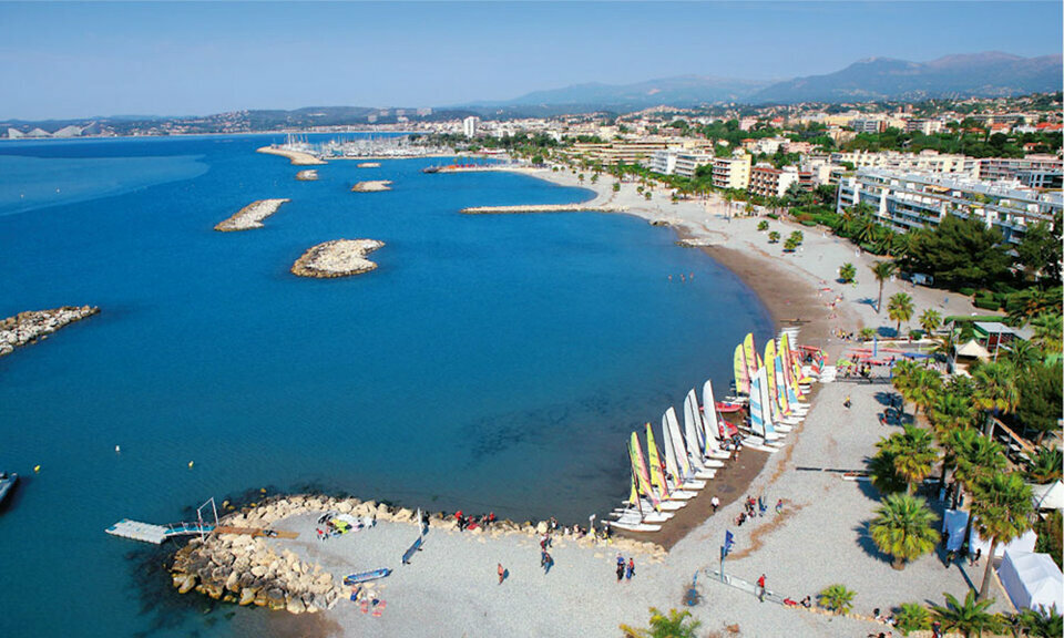 AZUREA COMMERCES   ENTREPRISES LOCATION-LOCAL COMMERCIAL-SAINT_LAURENT_DU_VAR-06