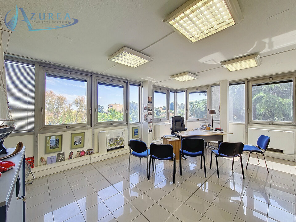 AZUREA COMMERCES   ENTREPRISES VENTE-BUREAUX-LE_CANNET-06