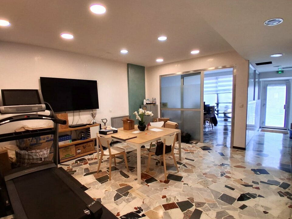 AZUREA COMMERCES   ENTREPRISES VENTE-LOCAL COMMERCIAL-NICE-06