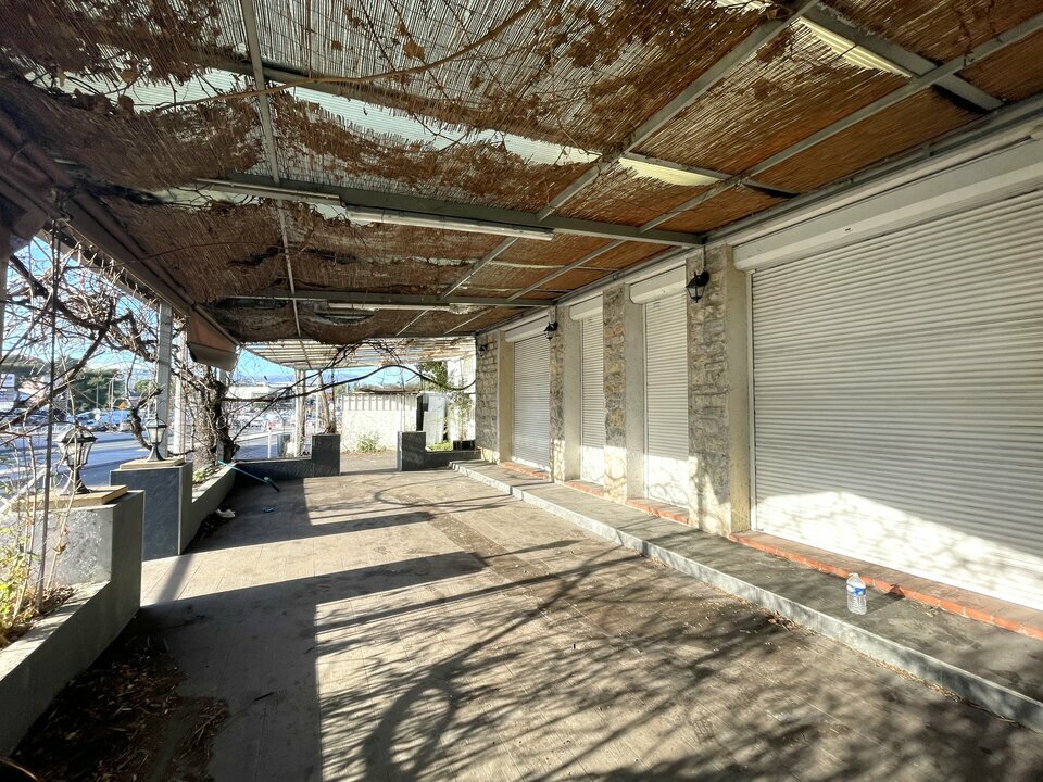 AZUREA COMMERCES   ENTREPRISES VENTE-LOCAL COMMERCIAL-ANTIBES-06