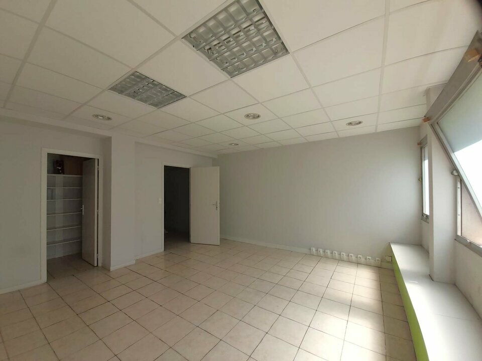 AZUREA COMMERCES   ENTREPRISES LOCATION-BUREAUX-NICE-06