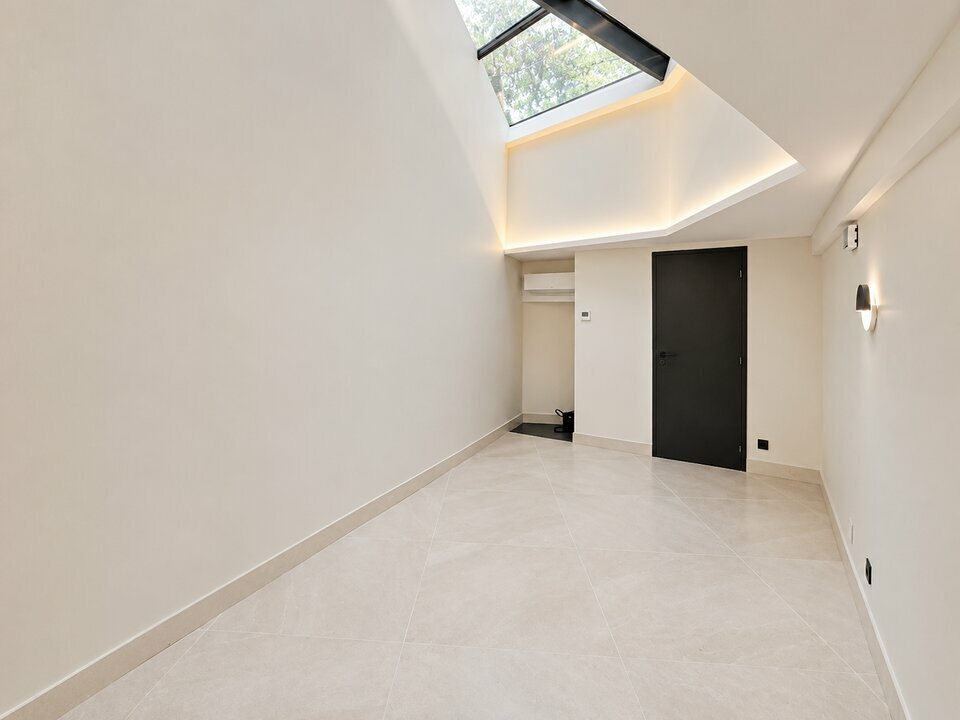 AZUREA COMMERCES   ENTREPRISES LOCATION-BUREAUX-CANNES-06