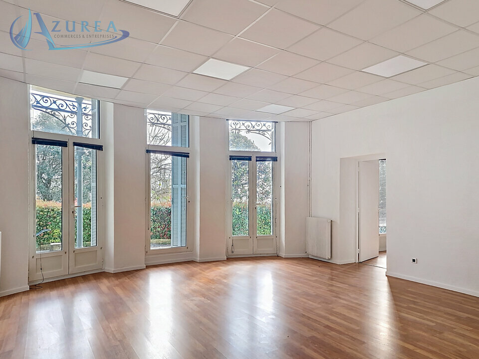 AZUREA COMMERCES   ENTREPRISES LOCATION-BUREAUX-NICE-06