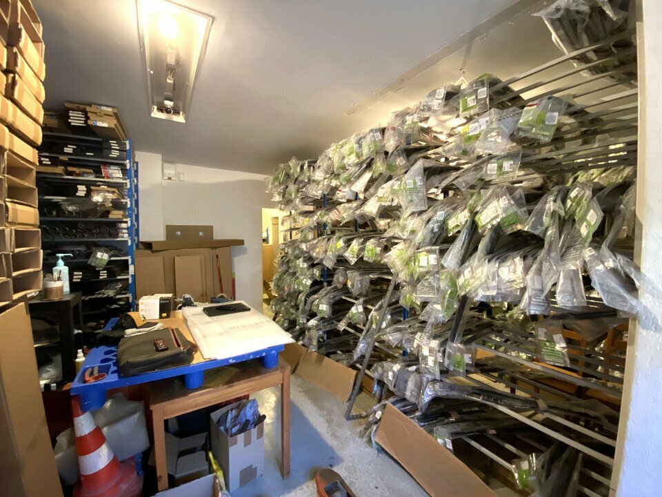 AZUREA COMMERCES   ENTREPRISES VENTE-LOCAL COMMERCIAL-NICE-06