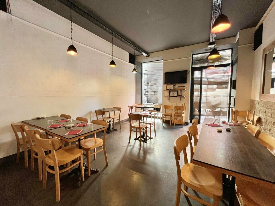 AZUREA COMMERCES   ENTREPRISES VENTE-LOCAL COMMERCIAL-NICE-06