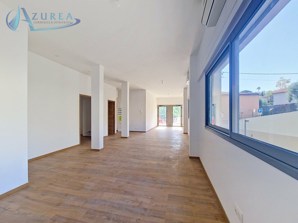 AZUREA COMMERCES   ENTREPRISES LOCATION-ENTREPOT-VENCE-06