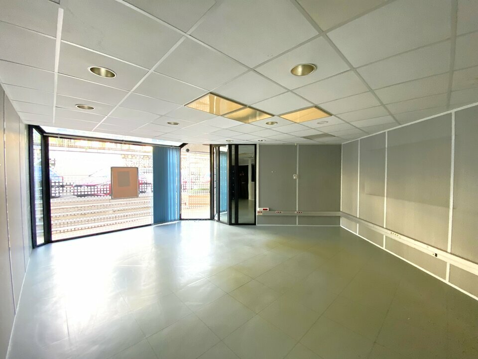 AZUREA COMMERCES   ENTREPRISES LOCATION-LOCAL COMMERCIAL-MENTON-06