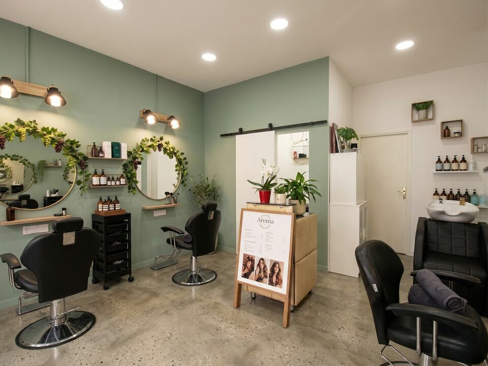 AZUREA COMMERCES   ENTREPRISES CESSION-LOCAL COMMERCIAL-NICE-06