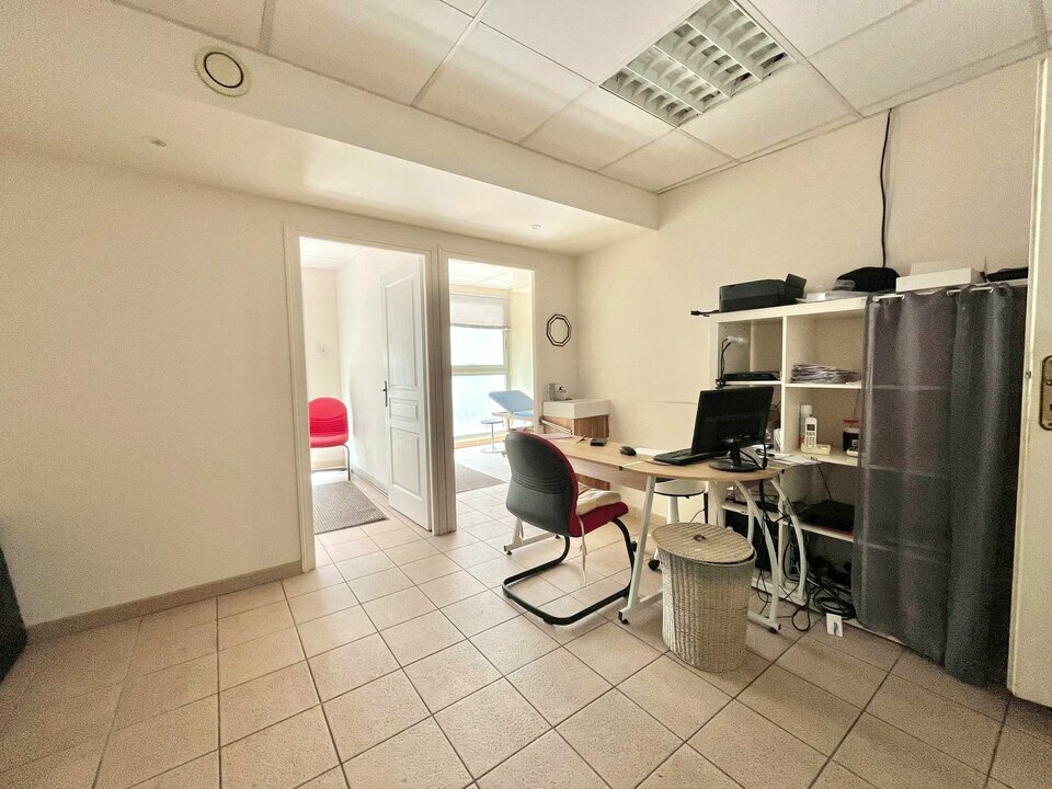 AZUREA COMMERCES   ENTREPRISES LOCATION-BUREAUX-CAGNES_SUR_MER-06