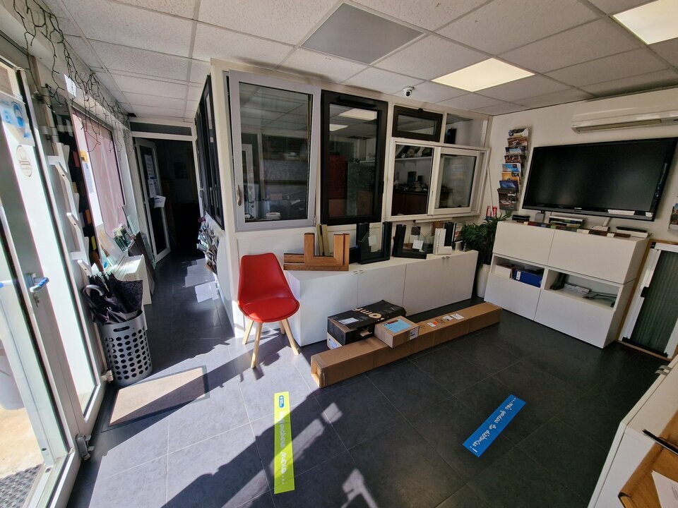 AZUREA COMMERCES   ENTREPRISES VENTE-LOCAL COMMERCIAL-NICE-06