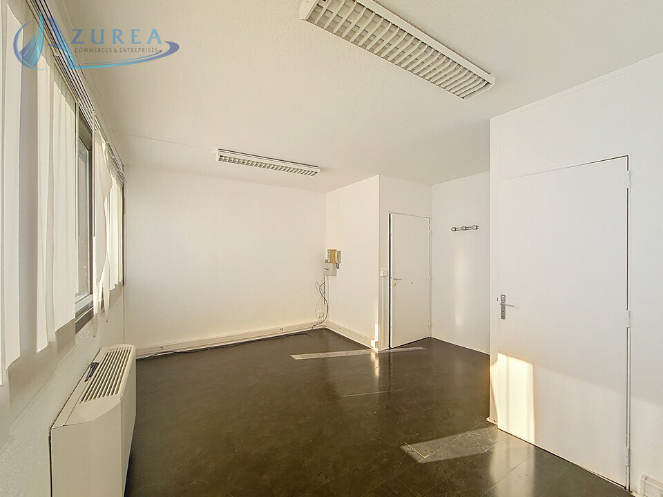 AZUREA COMMERCES   ENTREPRISES LOCATION-BUREAUX-SAINT_LAURENT_DU_VAR-06