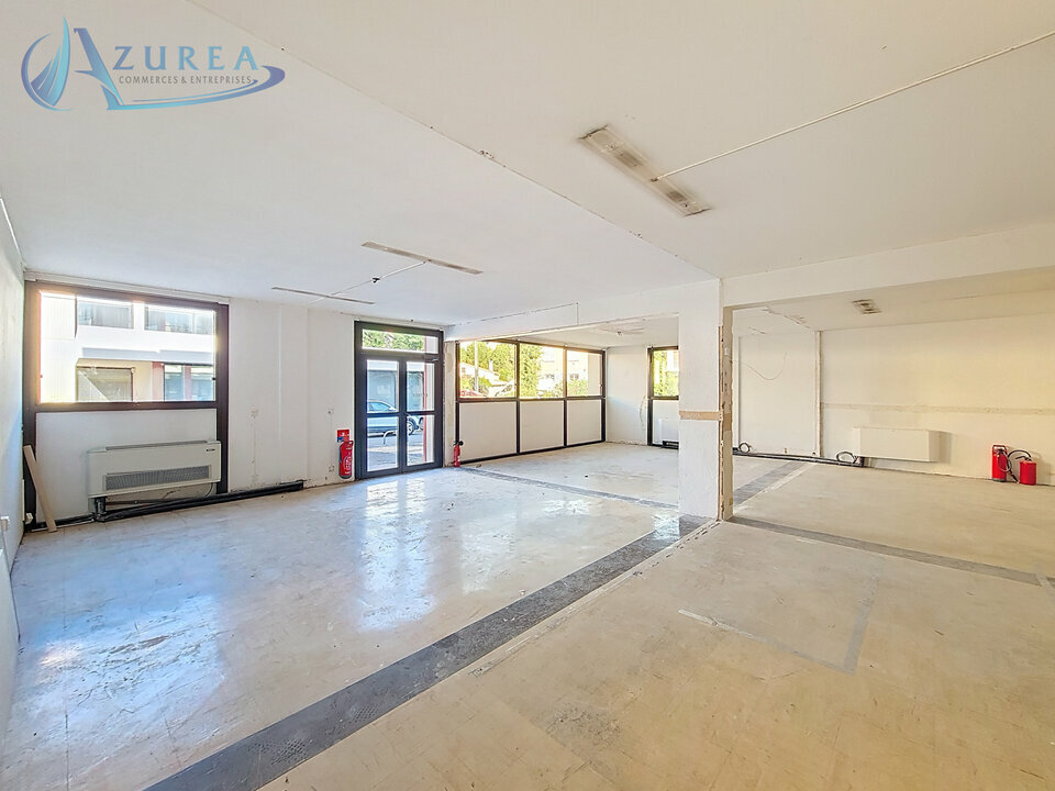 AZUREA COMMERCES   ENTREPRISES LOCATION-LOCAL COMMERCIAL-SAINT_LAURENT_DU_VAR-06