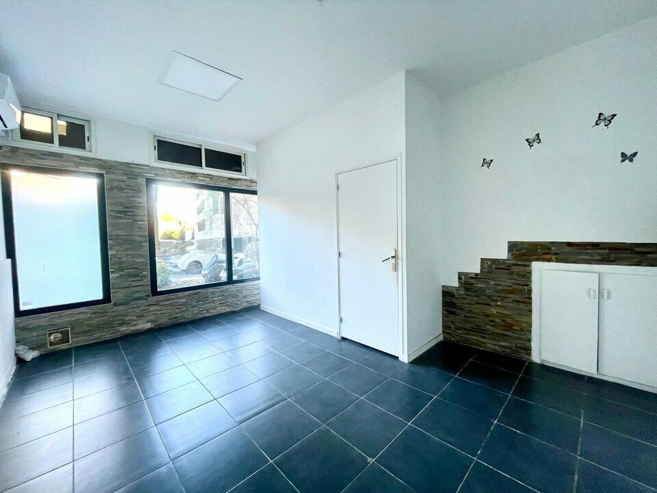 AZUREA COMMERCES   ENTREPRISES LOCATION-BUREAUX-ANTIBES-06