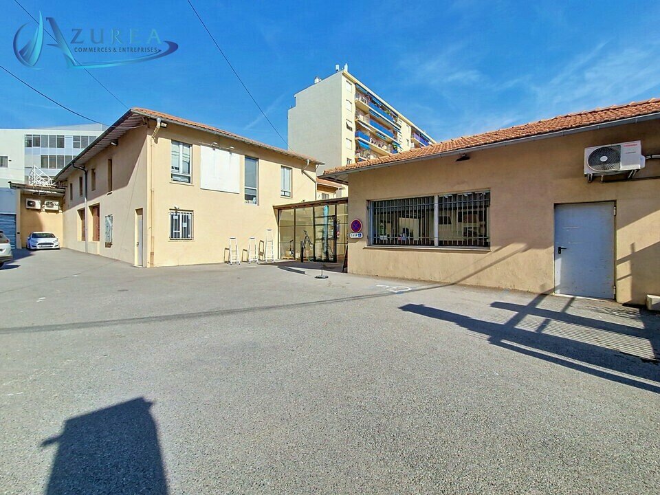 AZUREA COMMERCES   ENTREPRISES LOCATION-LOCAL COMMERCIAL-NICE-06
