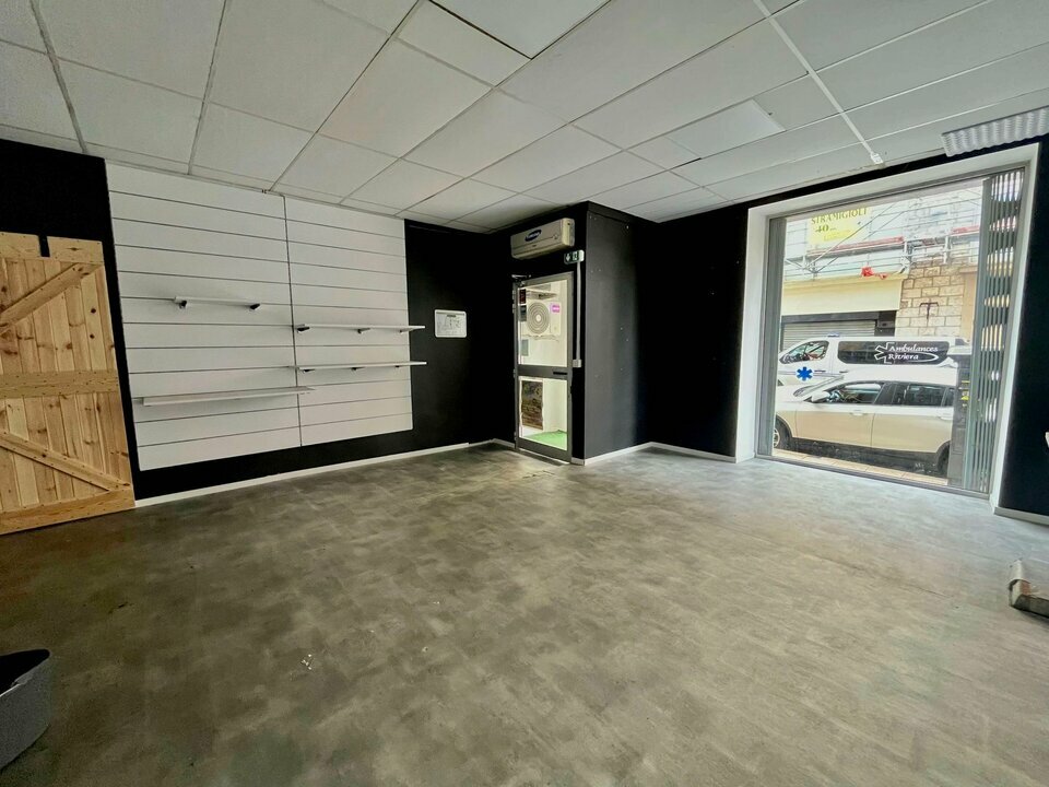 AZUREA COMMERCES   ENTREPRISES LOCATION-LOCAL COMMERCIAL-NICE-06