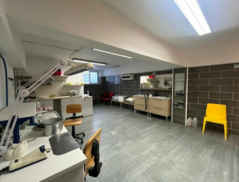 AZUREA COMMERCES   ENTREPRISES VENTE-LOCAL COMMERCIAL-JUAN_LES_PINS-06