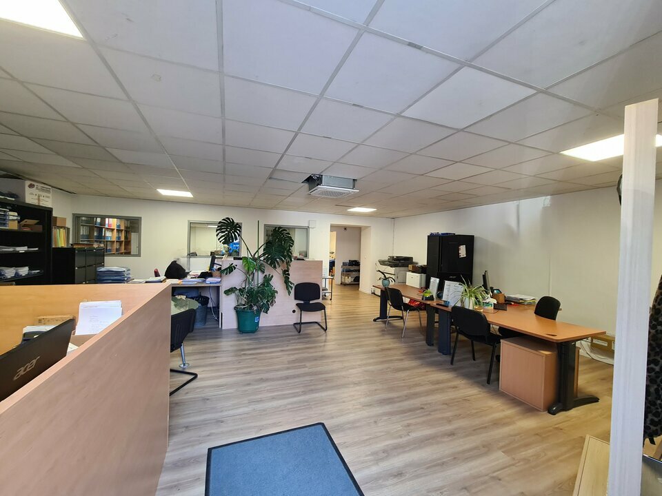 AZUREA COMMERCES   ENTREPRISES LOCATION-BUREAUX-CAGNES_SUR_MER-06