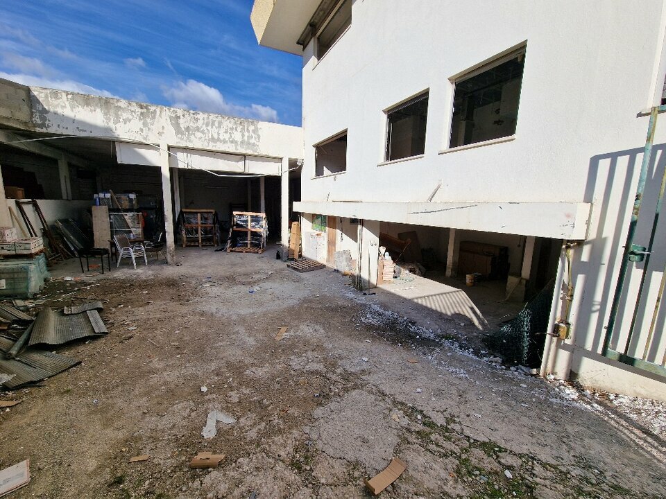 AZUREA COMMERCES   ENTREPRISES LOCATION-ENTREPOT-VENCE-06