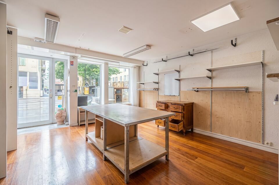 AZUREA COMMERCES   ENTREPRISES VENTE-LOCAL COMMERCIAL-NICE-06