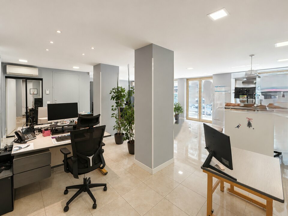 AZUREA COMMERCES   ENTREPRISES LOCATION-LOCAL COMMERCIAL-CAGNES_SUR_MER-06