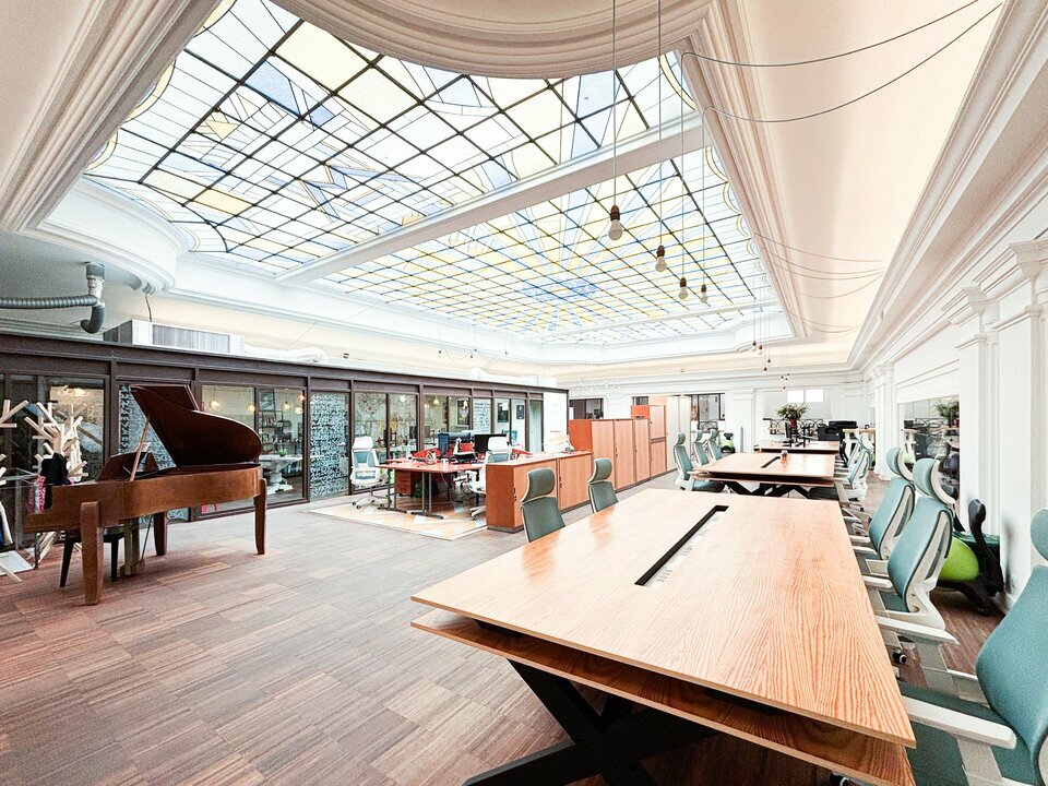 AZUREA COMMERCES   ENTREPRISES VENTE-BUREAUX-NICE-06