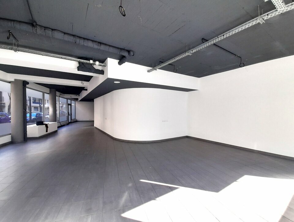 AZUREA COMMERCES   ENTREPRISES LOCATION-LOCAL COMMERCIAL-ANTIBES-06