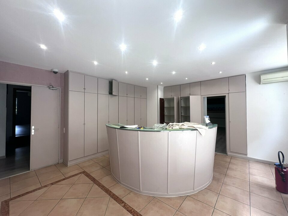 AZUREA COMMERCES   ENTREPRISES VENTE-LOCAL COMMERCIAL-NICE-06