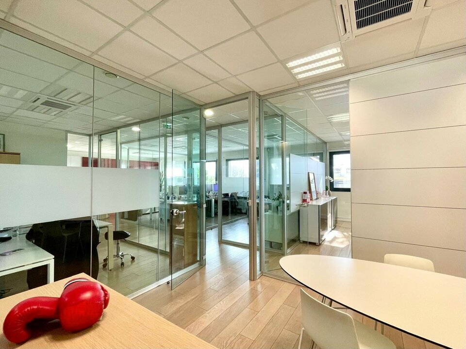 AZUREA COMMERCES   ENTREPRISES LOCATION-BUREAUX-CAGNES_SUR_MER-06