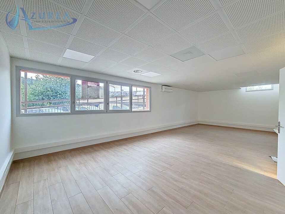 AZUREA COMMERCES   ENTREPRISES LOCATION-BUREAUX-CONTES-06