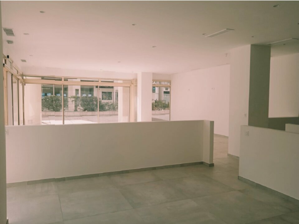 AZUREA COMMERCES   ENTREPRISES LOCATION-LOCAL COMMERCIAL-JUAN_LES_PINS-06