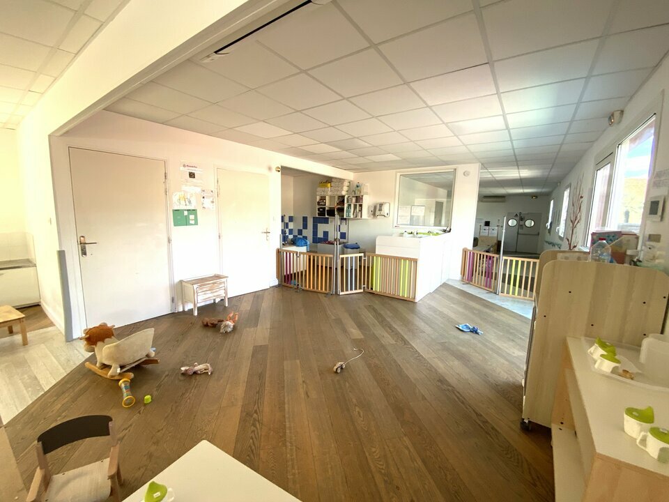 AZUREA COMMERCES   ENTREPRISES LOCATION-LOCAL D'ACTIVITE-CAGNES_SUR_MER-06