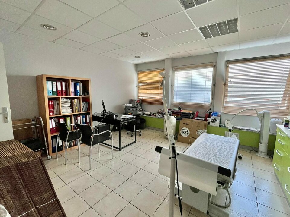 AZUREA COMMERCES   ENTREPRISES LOCATION-BUREAUX-NICE-06