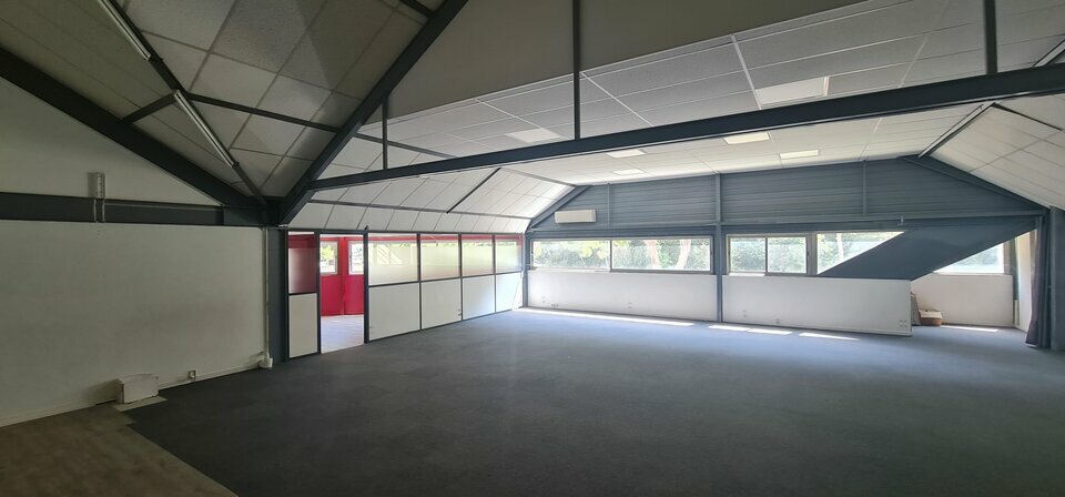AZUREA COMMERCES   ENTREPRISES LOCATION-BUREAUX-VALLAURIS-06