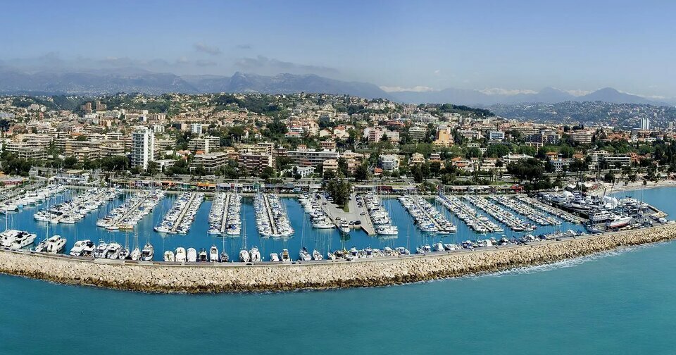AZUREA COMMERCES   ENTREPRISES VENTE-FONDS DE COMMERCE-SAINT_LAURENT_DU_VAR-06