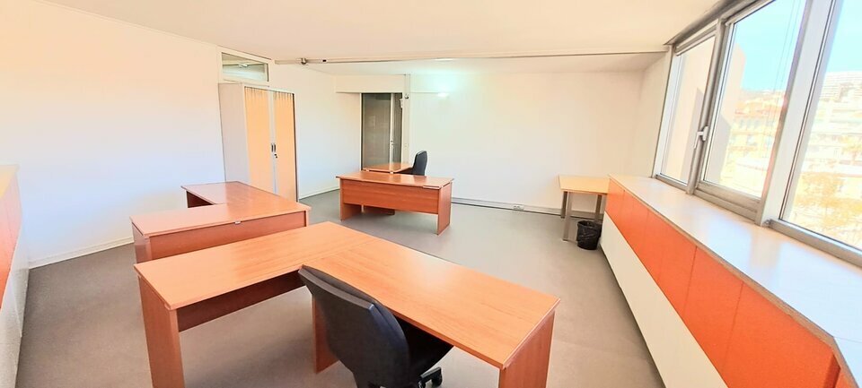 AZUREA COMMERCES   ENTREPRISES LOCATION-BUREAUX-NICE-06