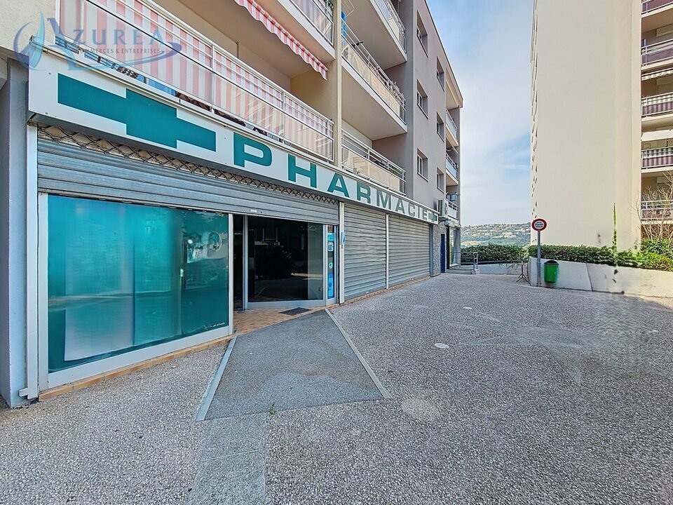 AZUREA COMMERCES   ENTREPRISES LOCATION-LOCAL COMMERCIAL-SAINT_LAURENT_DU_VAR-06
