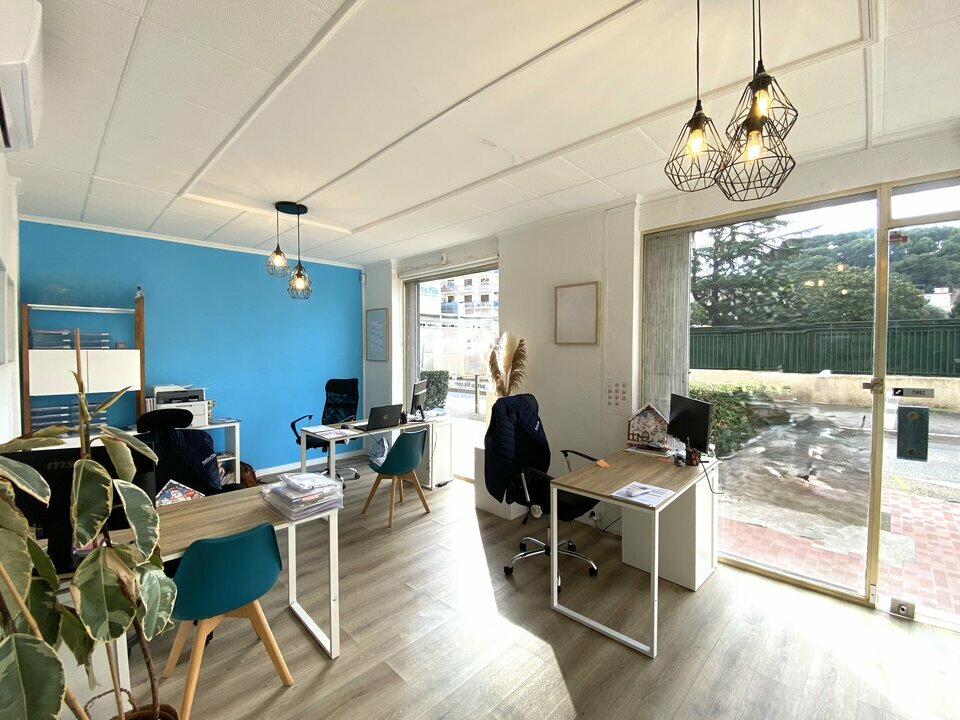 AZUREA COMMERCES   ENTREPRISES LOCATION-LOCAL COMMERCIAL-SAINT_LAURENT_DU_VAR-06