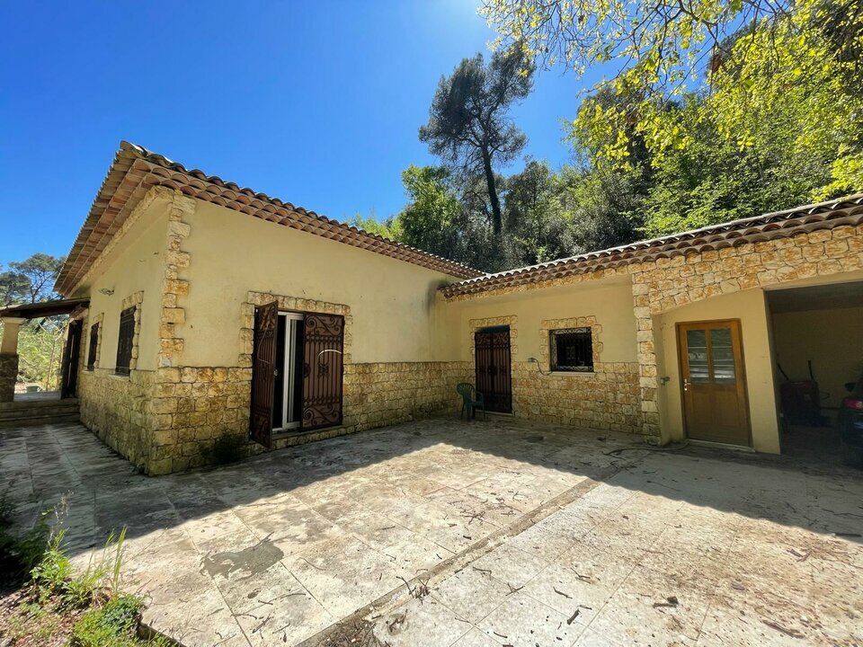 AZUREA COMMERCES   ENTREPRISES LOCATION-ENTREPOT-SAINT_PAUL_DE_VENCE-06