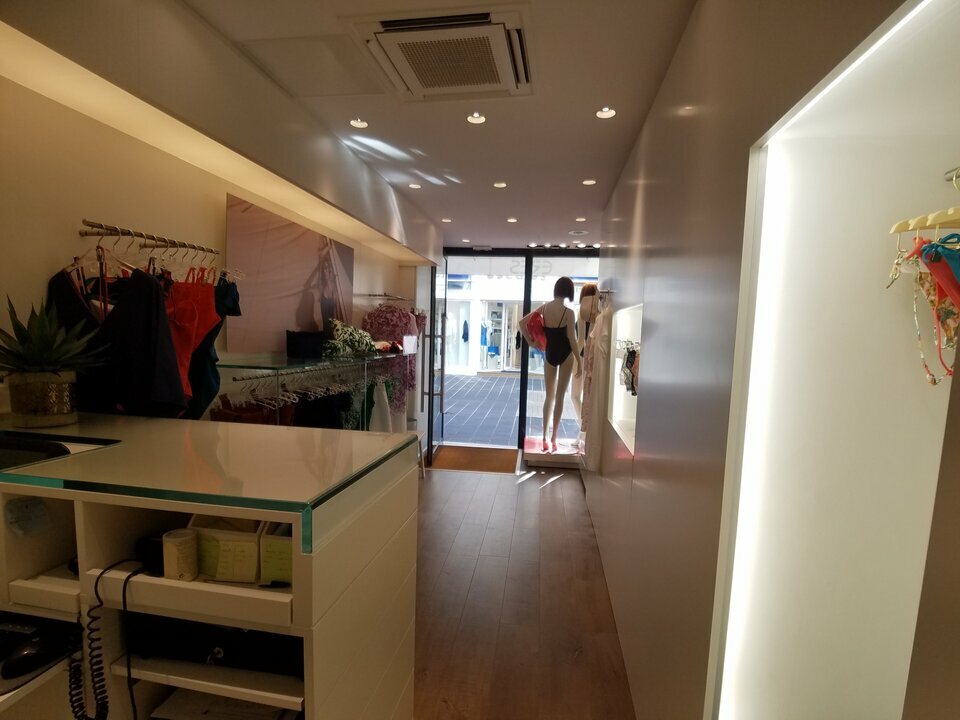 AZUREA COMMERCES   ENTREPRISES LOCATION-LOCAL COMMERCIAL-NICE-06