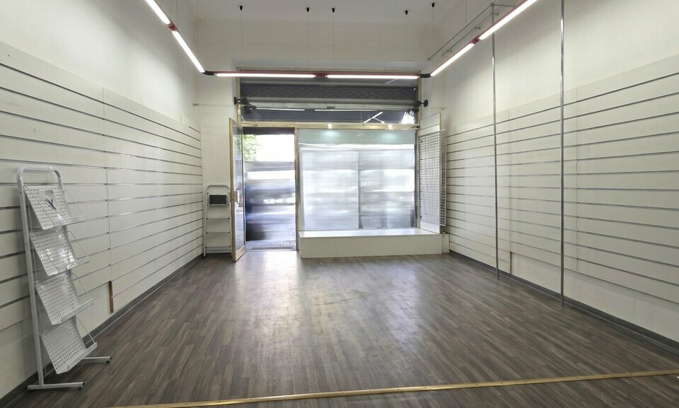 AZUREA COMMERCES   ENTREPRISES LOCATION-LOCAL COMMERCIAL-MENTON-06