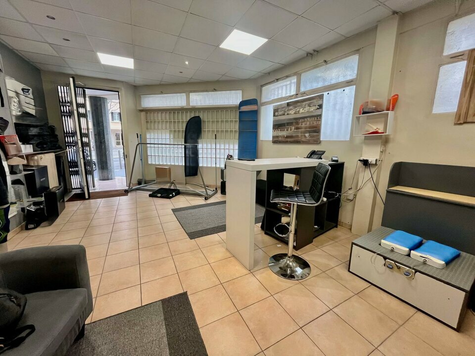 AZUREA COMMERCES   ENTREPRISES LOCATION-LOCAL COMMERCIAL-NICE-06
