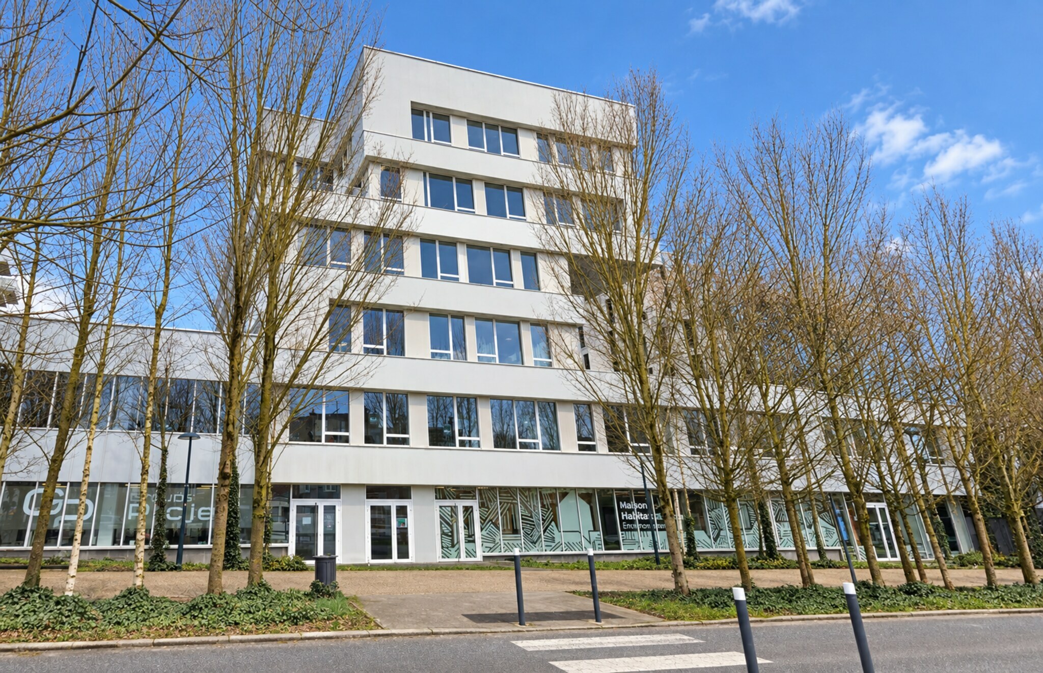QUADRA TRANSACTION LOCATION-BUREAUX-LENS-62